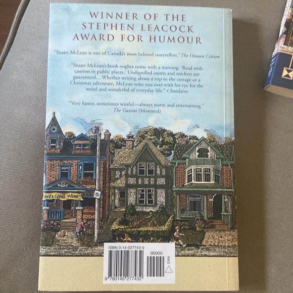 BOOK: Home from the Vinyl Café , a year of stories by STUART McLEAN - Picture 2 of 2